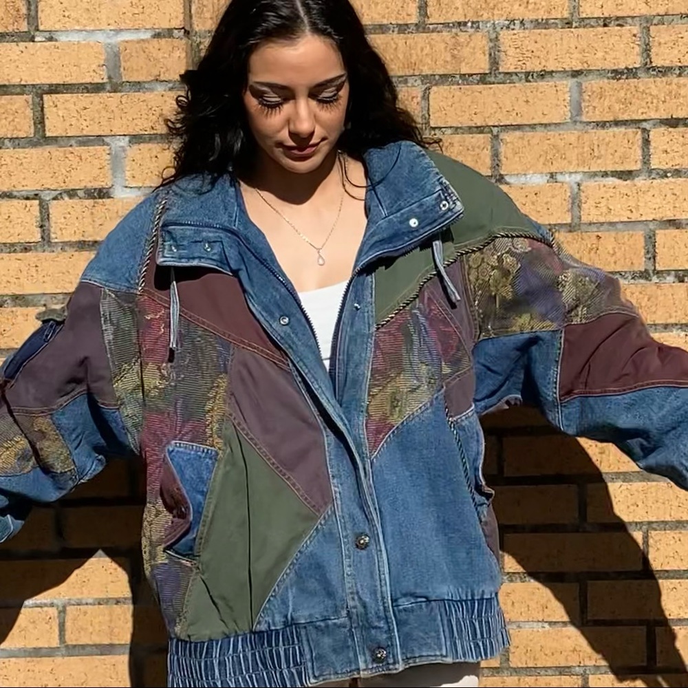 80’s Vintage Izzi Tapestry Patchwork Puffer jacket Oversize Winter Ski Jacket